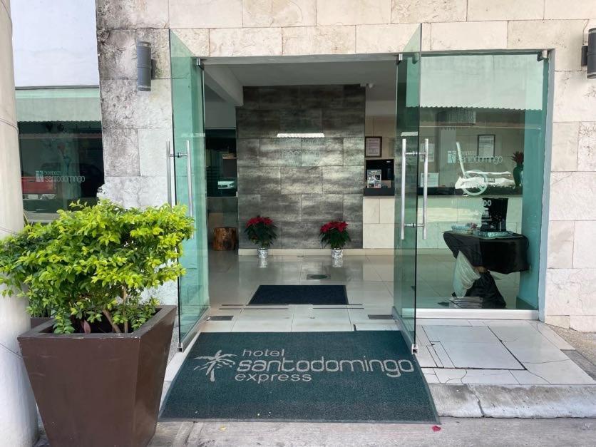 Hotel Santo Domingo Express Villahermosa Εξωτερικό φωτογραφία