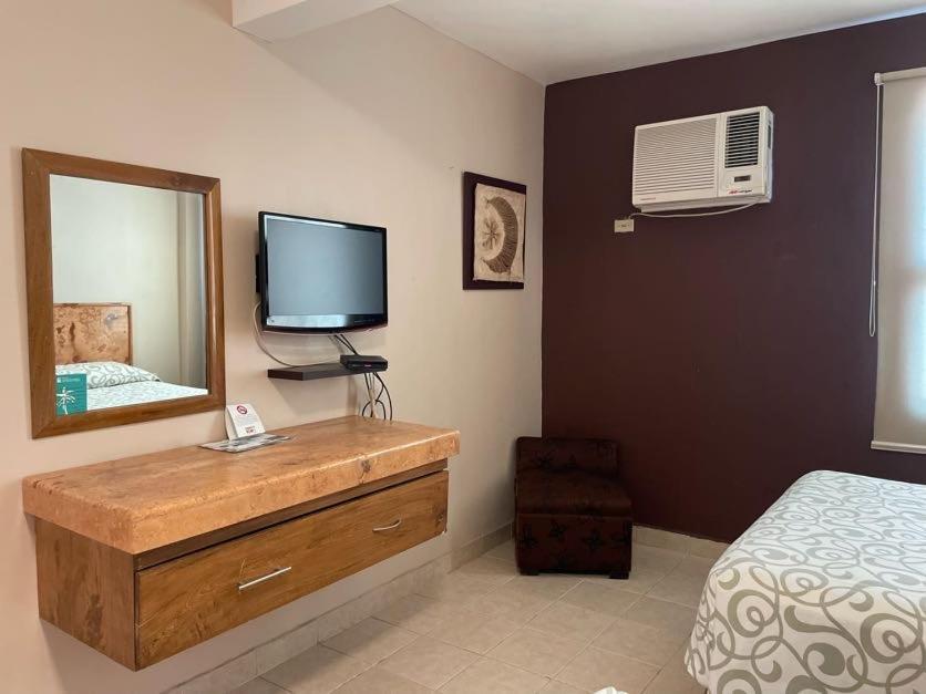 Hotel Santo Domingo Express Villahermosa Εξωτερικό φωτογραφία